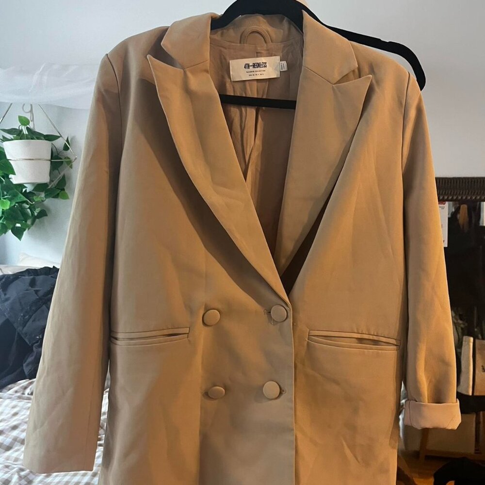 Oversized Tan Blazer
